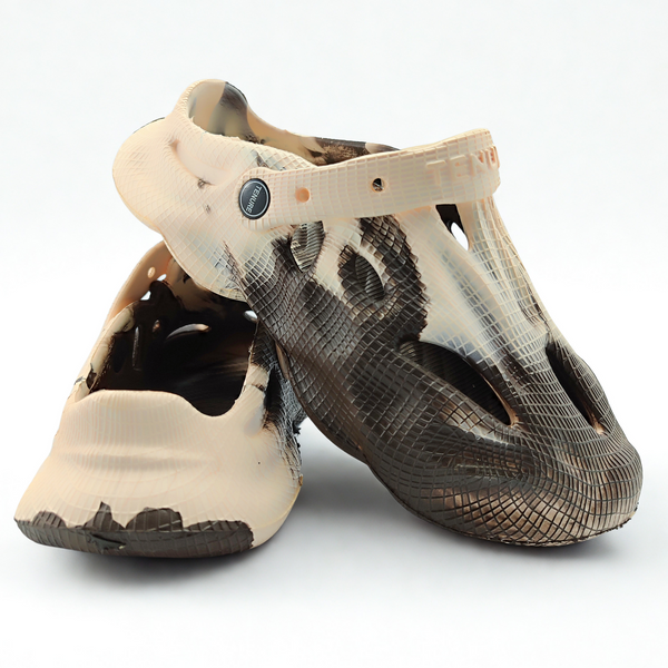 ⚡ Thunder Clogs – Beige & Brown
